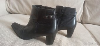 Kožené kotnikove boty - 2