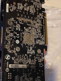 GIGABYTE GV-R927XOC-2GD-GA - 2