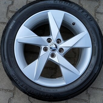 Originál sada disků Škoda Scala, Kamiq 5x100 R17 Volans - 2