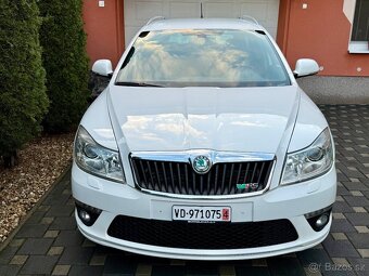 Škoda Octavia Combi Swiss RS II -2.0TSi 147Kw 200Ps. - 2
