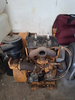 Motor Wisconsin dvouvalec benzinovy - 2