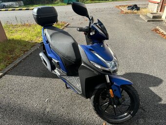 Kymco Agility S 125i CBS - najeto 200km - 2