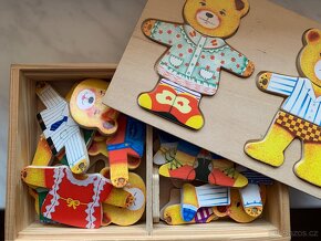 Dŕevěné puzzle šatní skŕíň - 2
