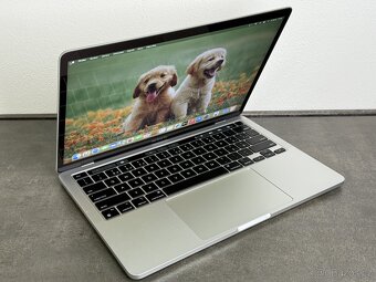 MacBook Pro 13'' 2020 / M1 / 16GB / 512GB SSD / Silver - D - 2