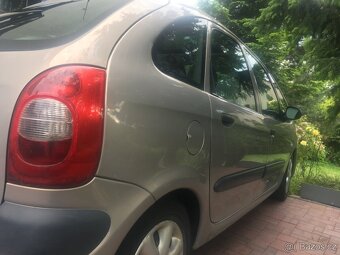 Prodám Citroen Xsara Picasso 1,6i na ND cena 3500.-Kč - 2