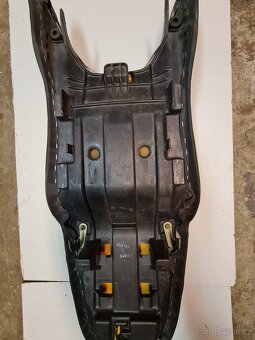 sedlo cbr 600f - 2