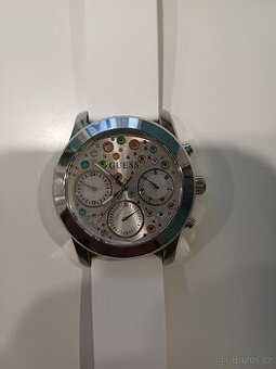 Bílé hodinky Guess - 2