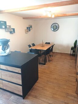 Prodej rodinného vícegeneračního domu, 4+1 a 2+kk Ohníč - 2