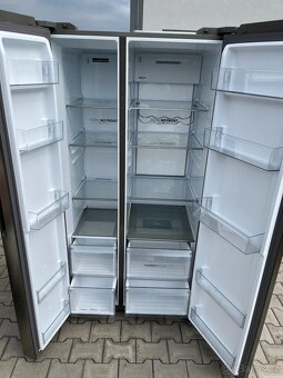 americká chladnička Haier HSW79F18ANMM třída A 143kw/rok - 2