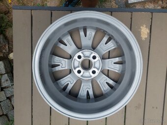 Al.disk 15" Toyota Yaris - 2