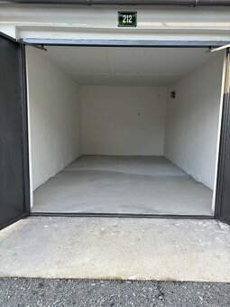 Garáž RK-NEKONTAKTOVAT - 2