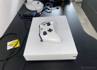 Xbox one s - 2
