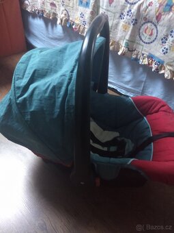 Dětská autosedačka - 2