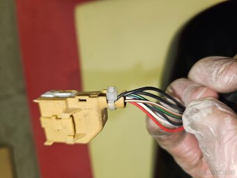 Zrcátko Audi A4 B6 – pravé 7-pin - 2