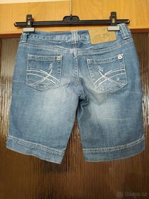 Dámské riflové kraťasy - 2