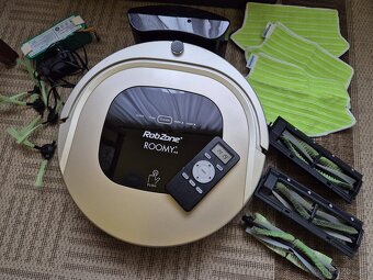 Robzone.V zaruce.Dvě nahradni baterie+obsáhlé příslušenství. - 2