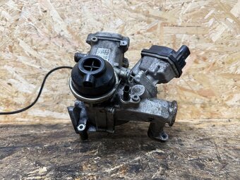 CHLADIČ EGR VW TOUAREG 7P 3.0 TDI 059131515CG - 2