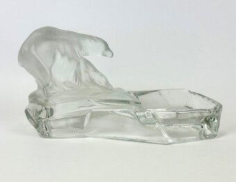 Popelník s medvědem - 2