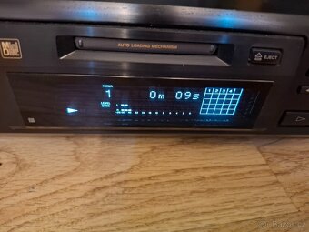 Sony MDS JE700 Mini Disc Recorder - 2