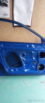 Prodám levé dveře na Škoda Superb.3 , - 2