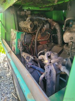 KOMPRESOR PD 400 STAVEBNÍ VIZ FOTKY - 2