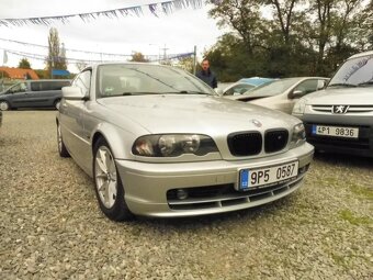 BMW Řada 3, 323 CI - 2