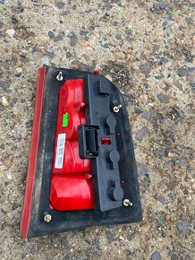 skoda octavia l svetla L+P strana - 2