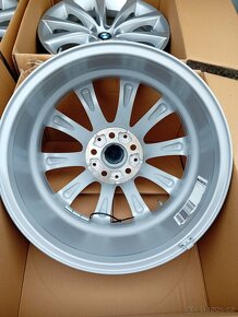 BMW 6/ NOVA SADA.R18/TPMS/455€ - 2