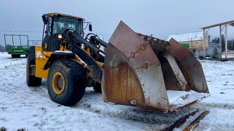 JCB kolesový kloubový nakladač - 2