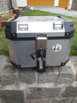 Givi Trekker Outback 42 - 2