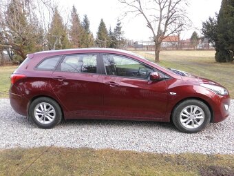 hyundai i30 combi 10.2016-1.6b-88kw-94000km-stk do 1/2027 - 2