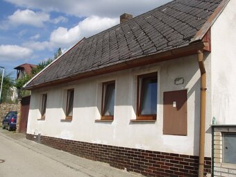 PRODEJ RODINNÉHO DOMU V J, HRADCI -Sleva - 2