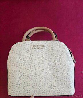 Kabelka Guess - 2
