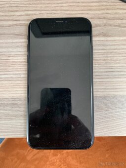 iPhone xr - 2