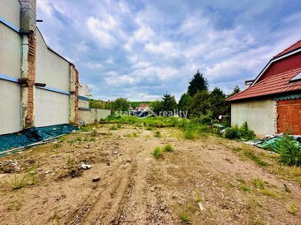 Prodej pozemku 535 m2, Kralupy n.Vlt. Lobeček - 2