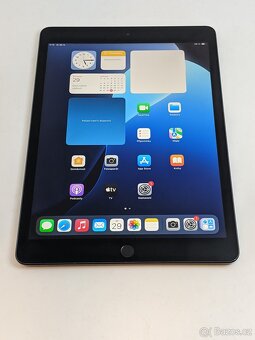 iPad 10.2 (2020) 128gb, WIFI. Baterie 92%. Záruka 6 měsíců. - 2