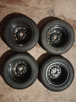 Zimní pneu - 145/80 R13 - 2