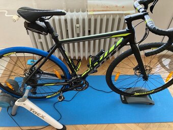 Kolo Scott Speedster CX10Disc vel. S52 (2017) s trenažérem T - 2