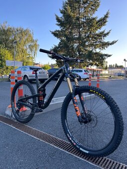 Propain Tyee CF 29 XL – top stav – Praha - 2