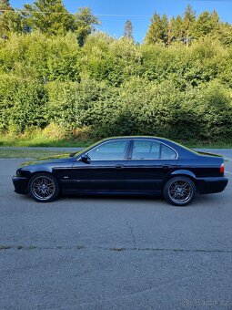 BMW e39 M5 - 2