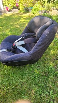 Autosedačka Maxi-Cosi Pearl Pro i-Size + základna - 2