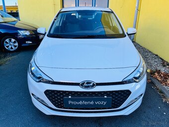 HYUNDAI i 20 1.2 i BENZÍN NAJETO JEN 50 TIS KM - 2