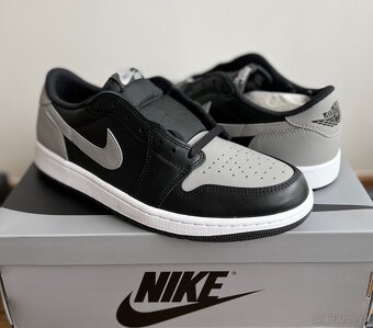 AIR JORDAN 1 LOW OG SHADOW 44 - 2