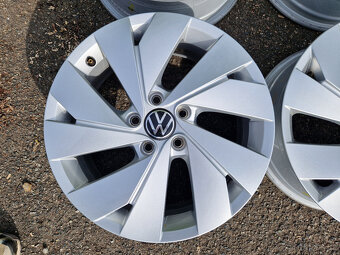 5x112 r17 et46 alu disky kola volkswagen golf 8 škoda 17 vw - 2