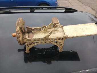 Kráječ na nudle - 2