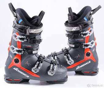 Použité lyžáky NORDICA SPEEDMACHINE 3 110 R 2023 - 2