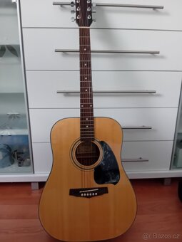Akustická kytara - 2