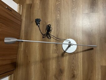 Moderní stolní lampa - 2