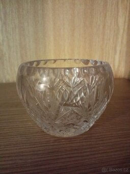 Broušená miska - 2