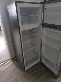 Kombinovaná šedá lednice s mrazakem - 2